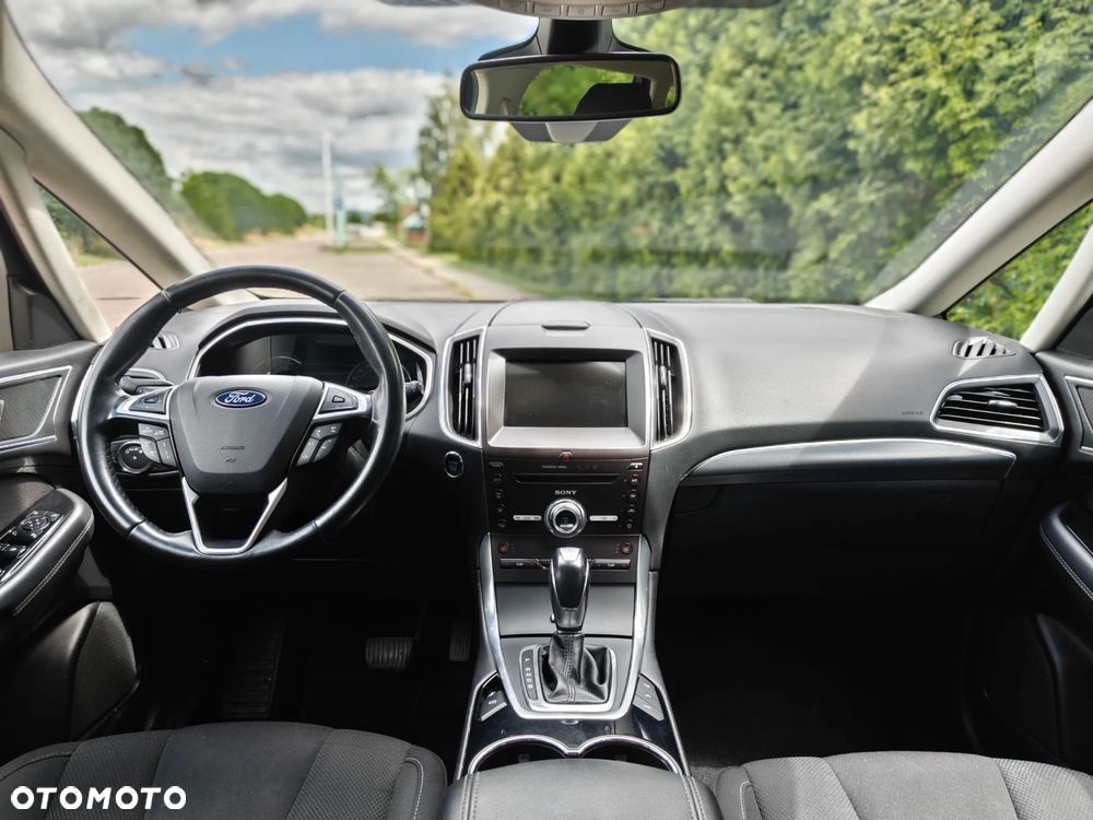 Ford S-Max 2.0 TDCi Titanium PowerShift - 7