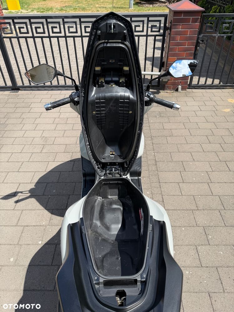 Honda PCX - 17