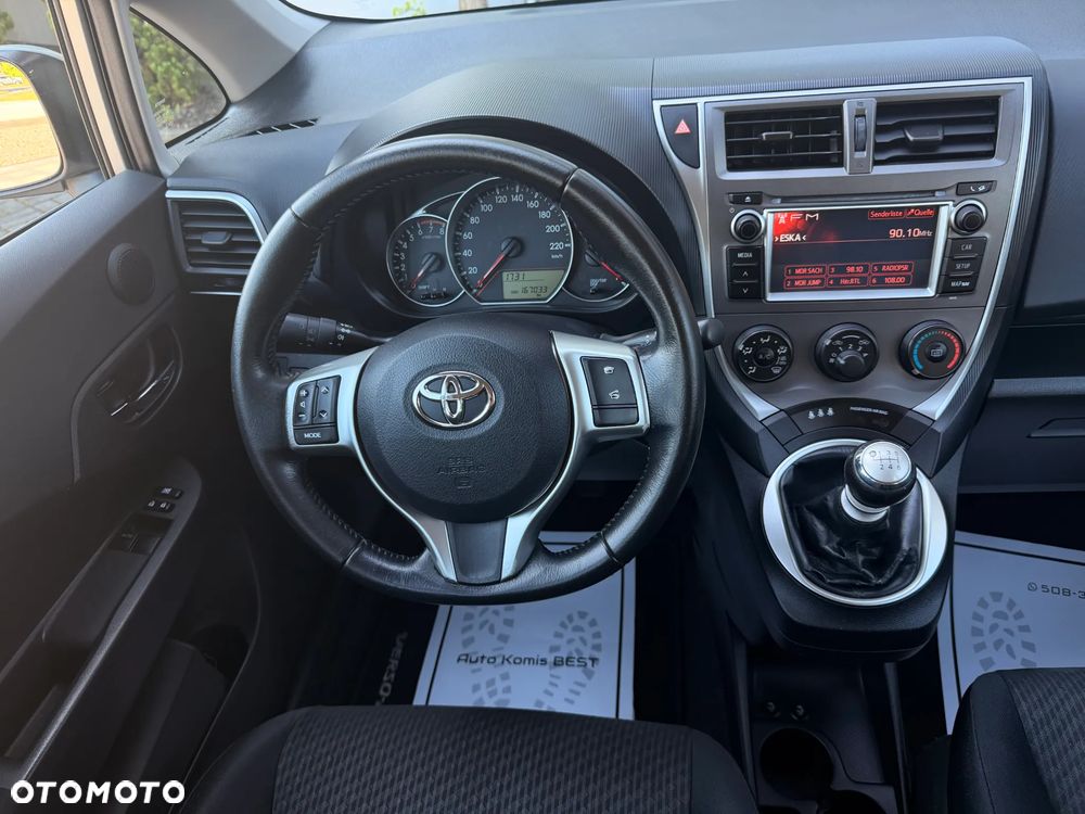 Toyota Verso S 1.33 VVT-i Comfort - 39