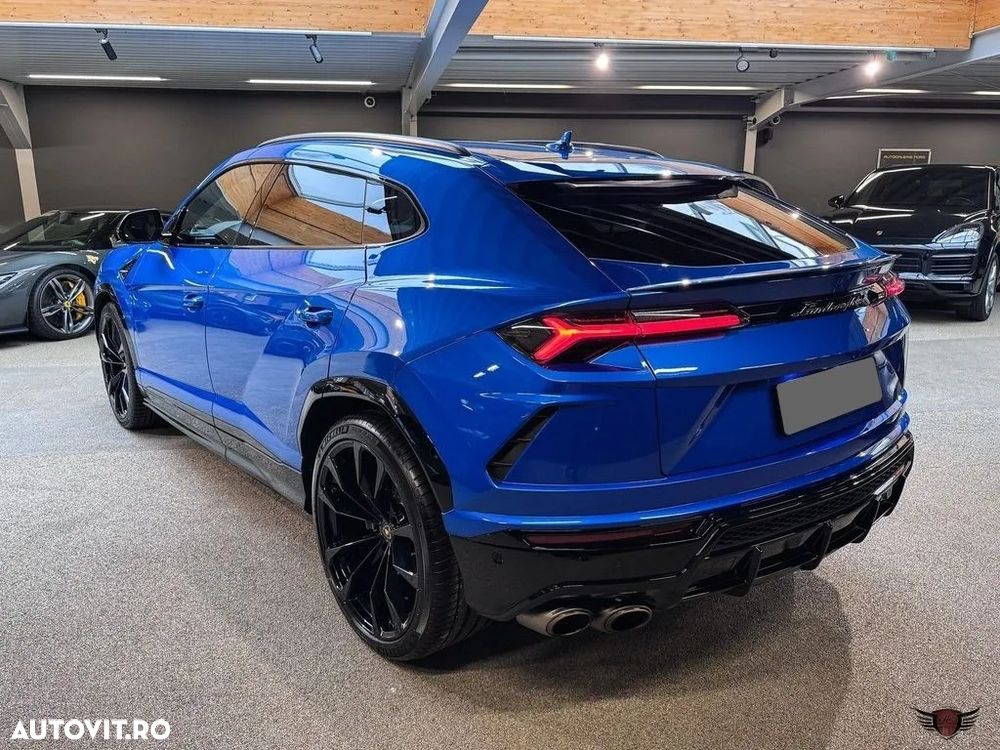 Lamborghini URUS Standard - 10