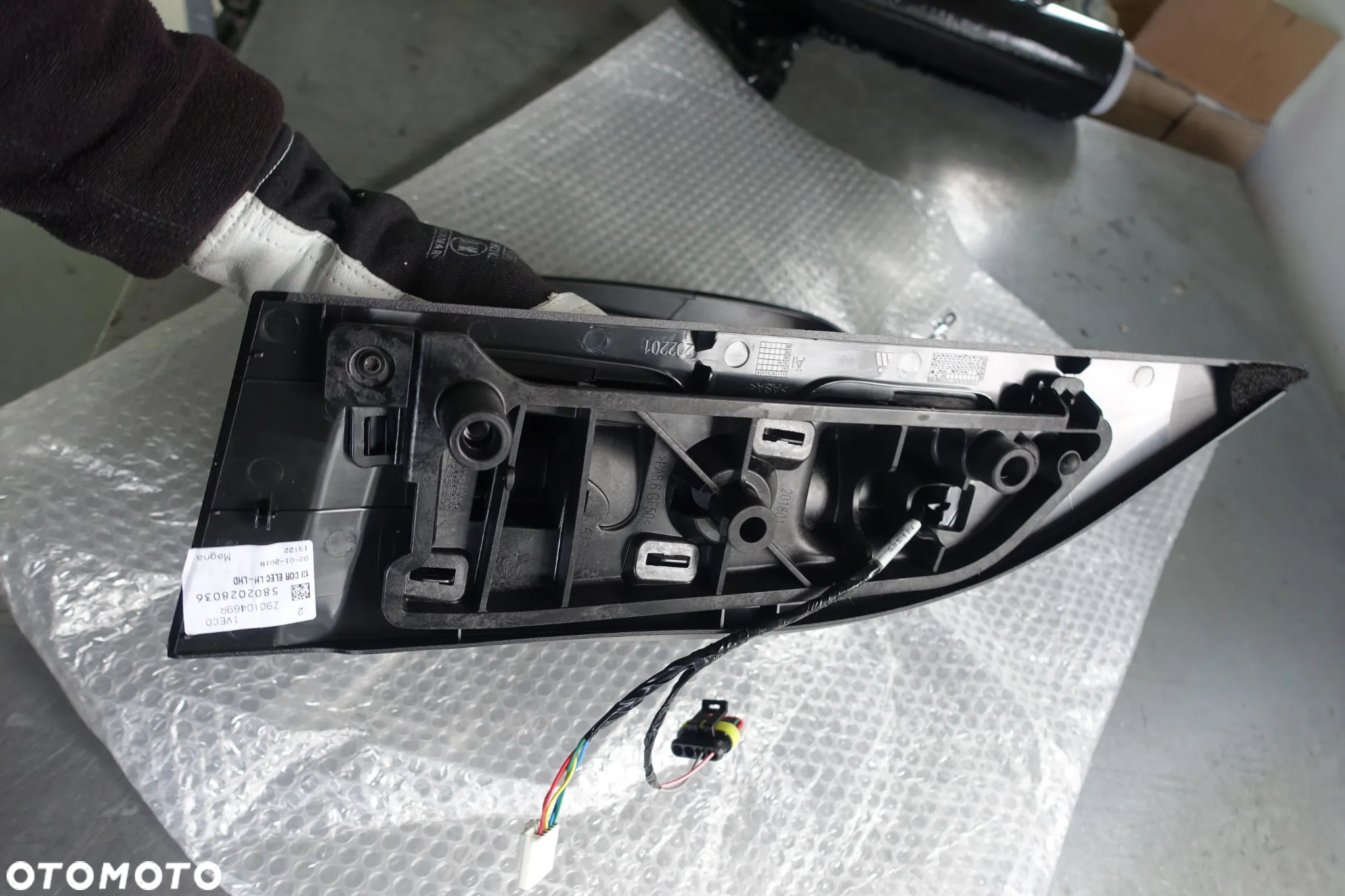 LUSTERKO LEWE IVECO DAILY IV 14r- 2+5 PIN 7PIN - 5