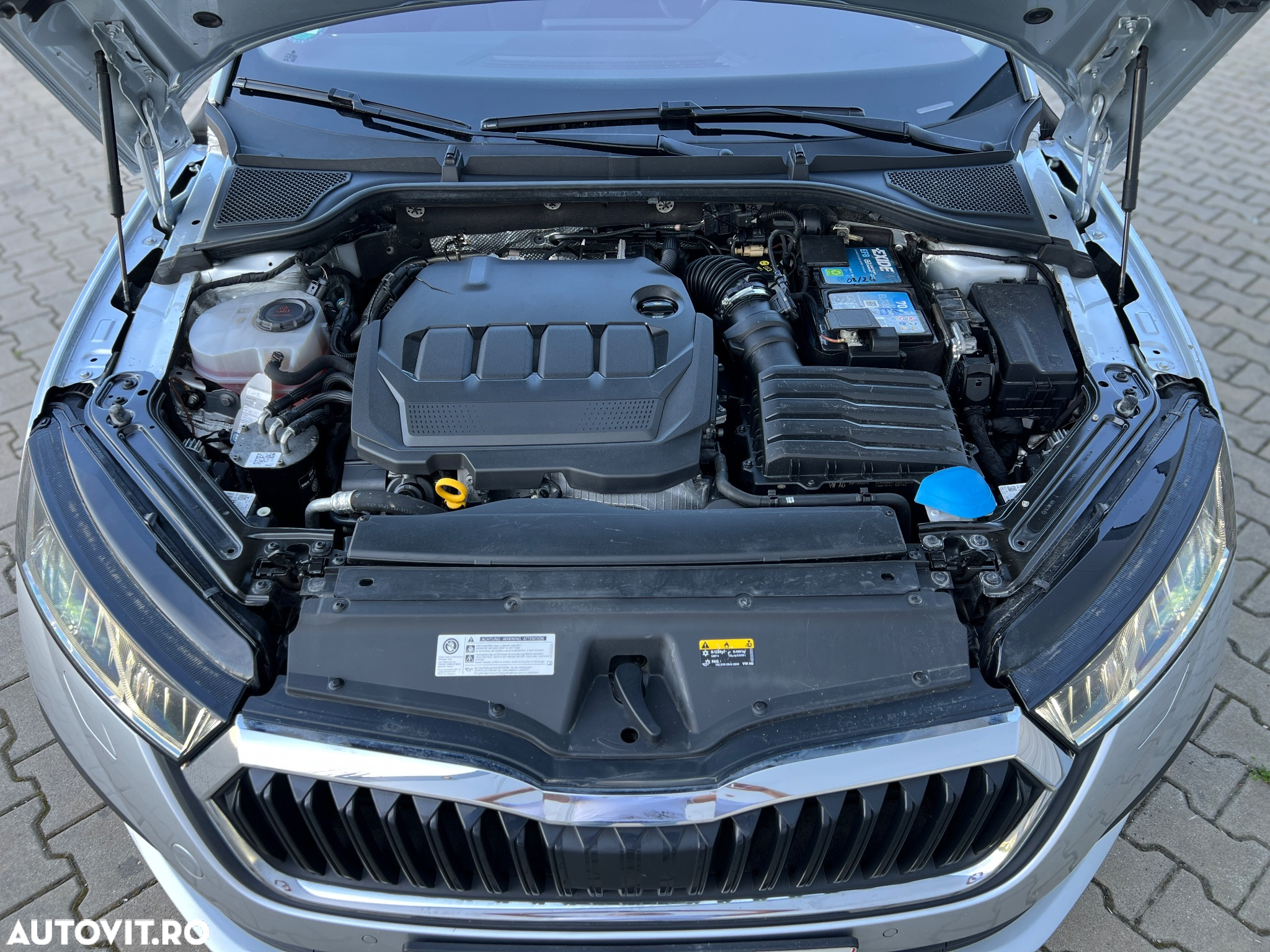 Skoda Octavia 2.0 TDI DSG Selection Plus - 23
