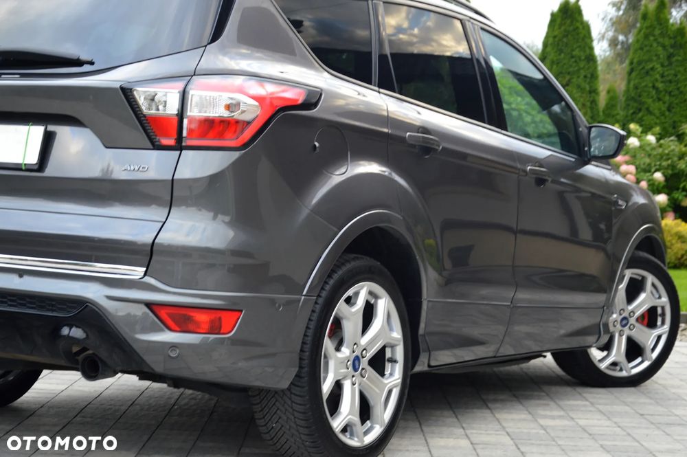 Ford Kuga 2.0 TDCi 4x4 ST-Line - 18