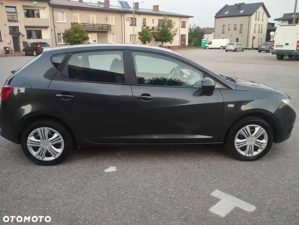 Volkswagen Polo - 13