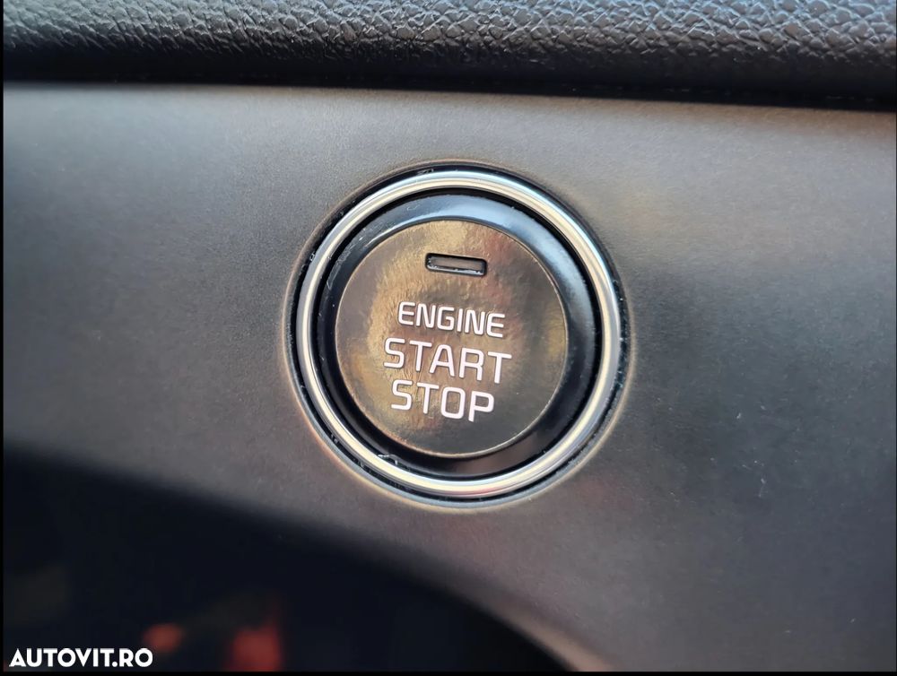 Kia Sportage 1.6 DSL MHEV 7DCT HP 4x2 Business Line - 34