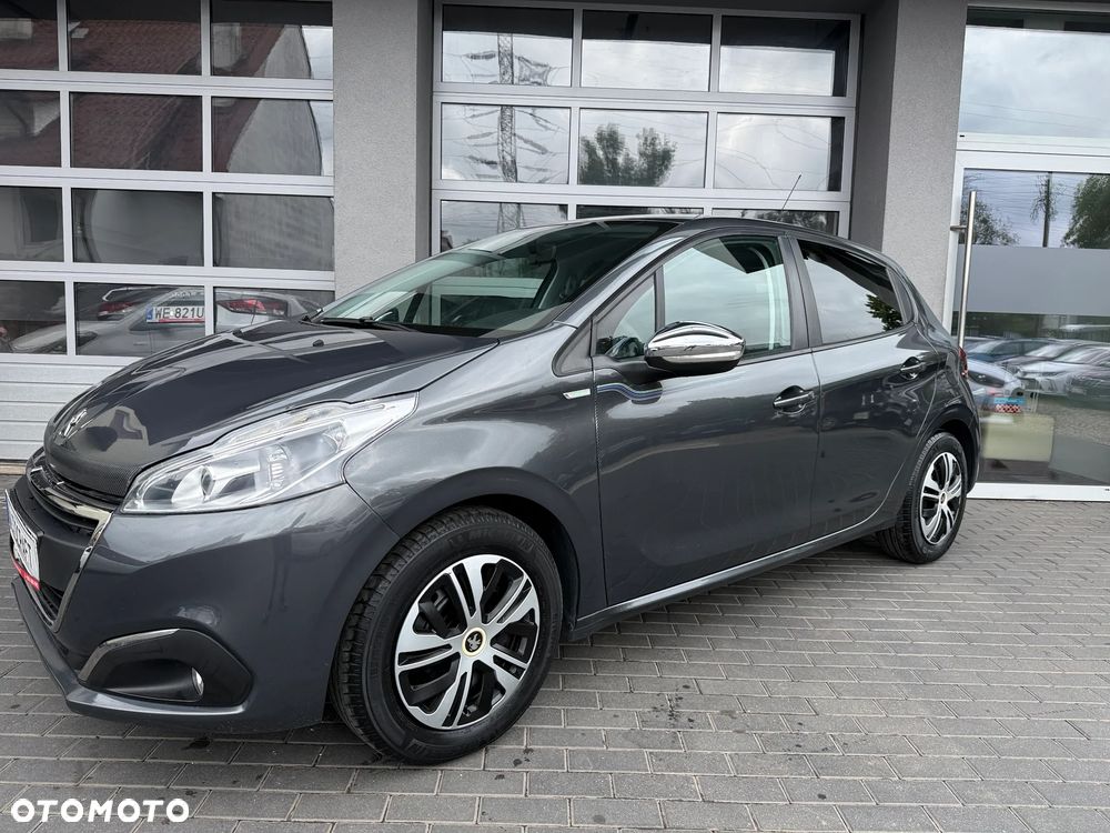Peugeot 208 1.2 PureTech Style - 25