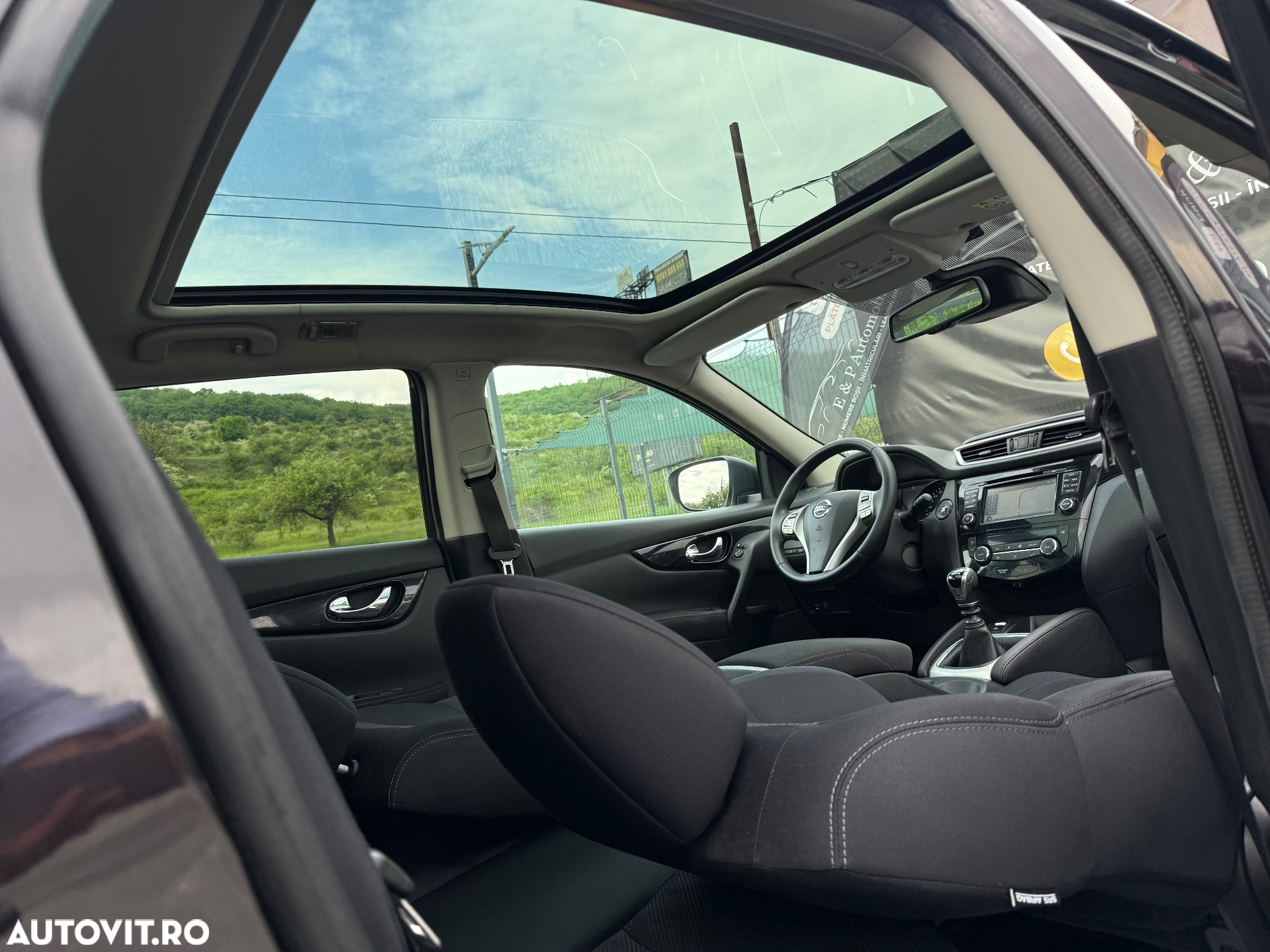 Nissan Qashqai 1.2 DIG-T TEKNA - 6