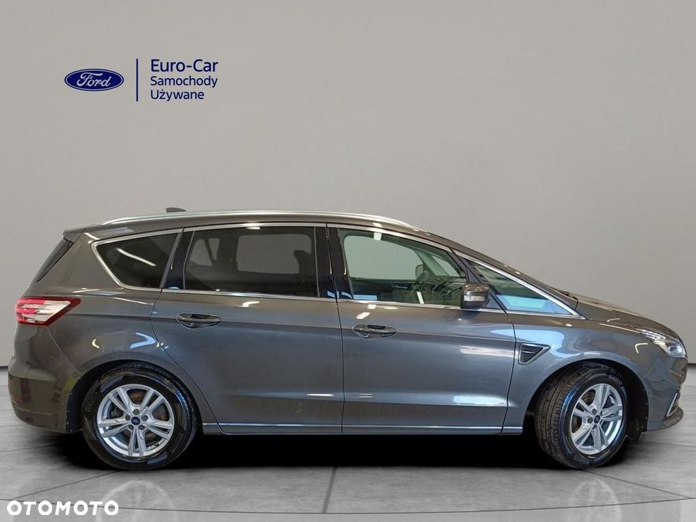 Ford S-Max 2.5 Duratec FHEV TITANIUM - 4