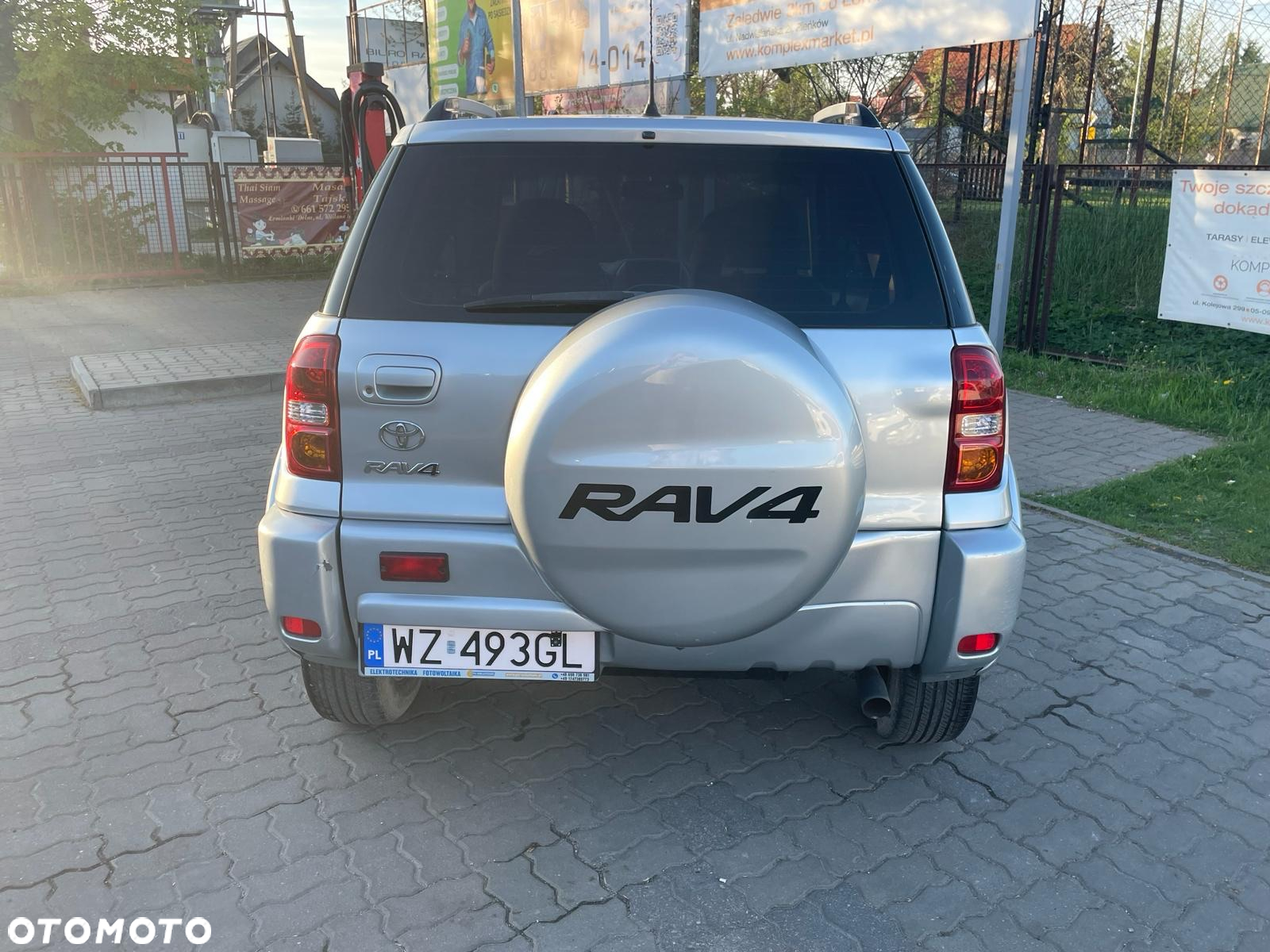 Toyota RAV4 - 3