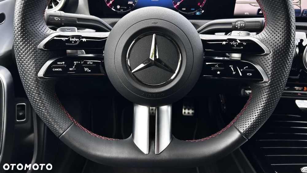 Mercedes-Benz CLA 200 mHEV 7G-DCT - 15