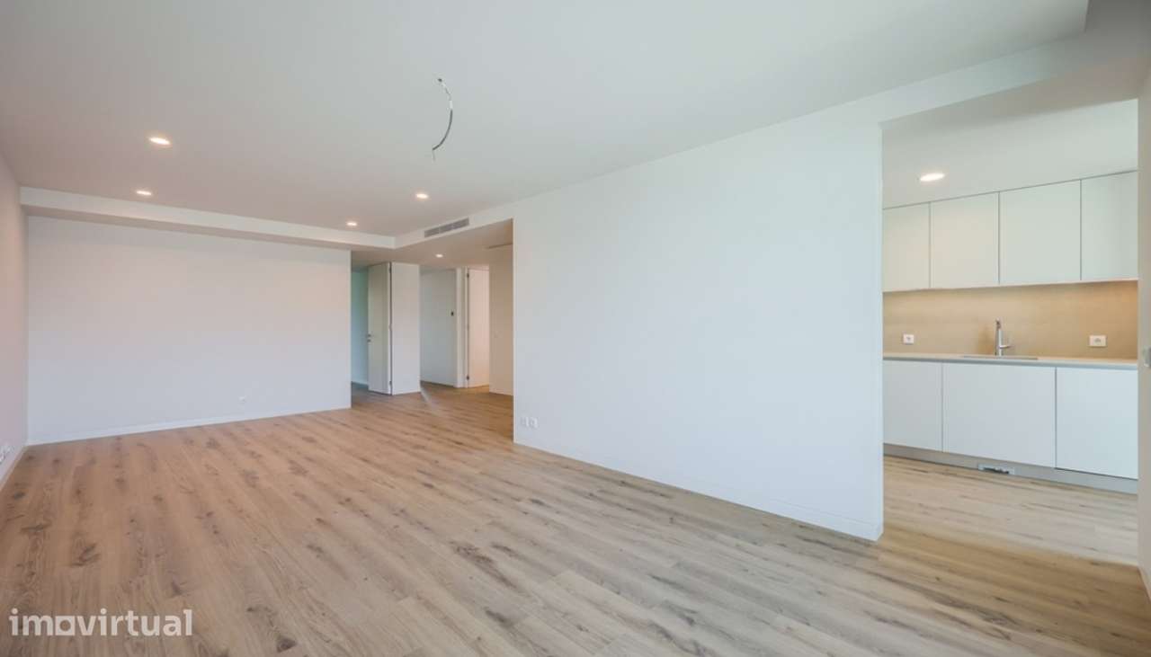 Apartamento T3 com varandas no Cais da Fonte Nova em Aveiro - Grande imagem: 5/25