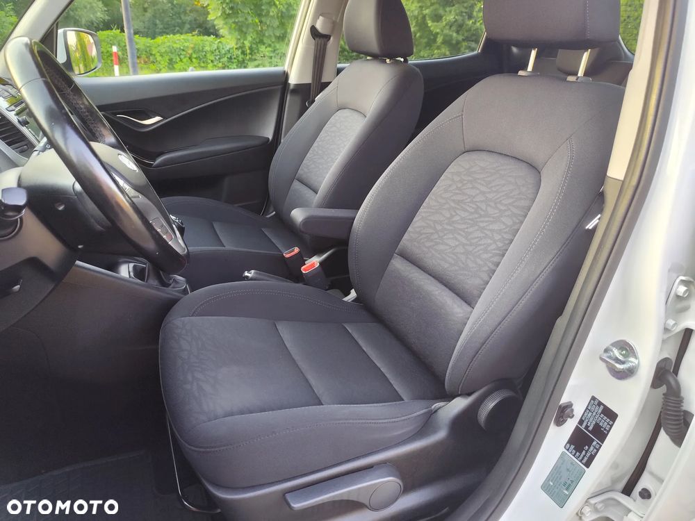Hyundai ix20 1.4 blue YES Gold - 8