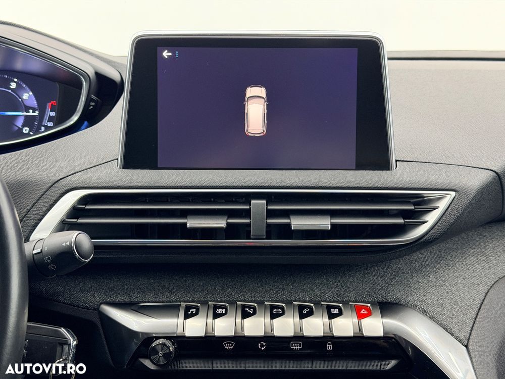 Peugeot 3008 PureTech 130 Stop & Start Allure - 24