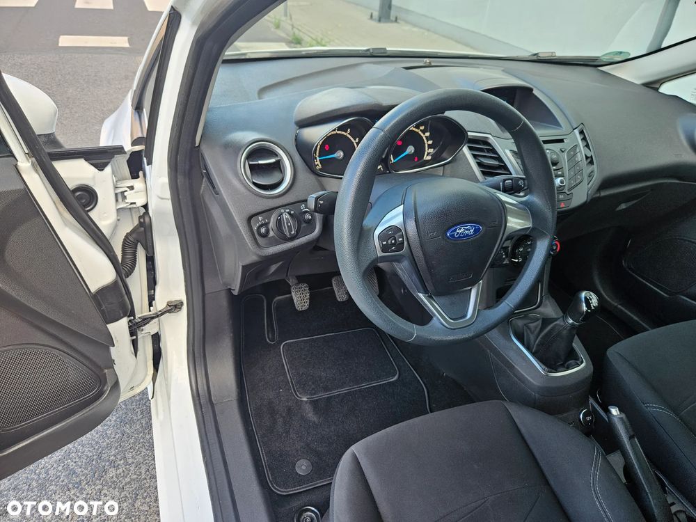 Ford Fiesta 1.25 Silver X (Ambiente) - 5