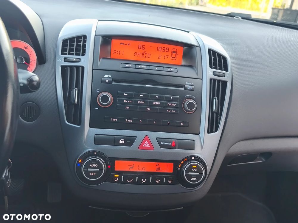 Kia ProCeed 1.4 Comfort + - 5