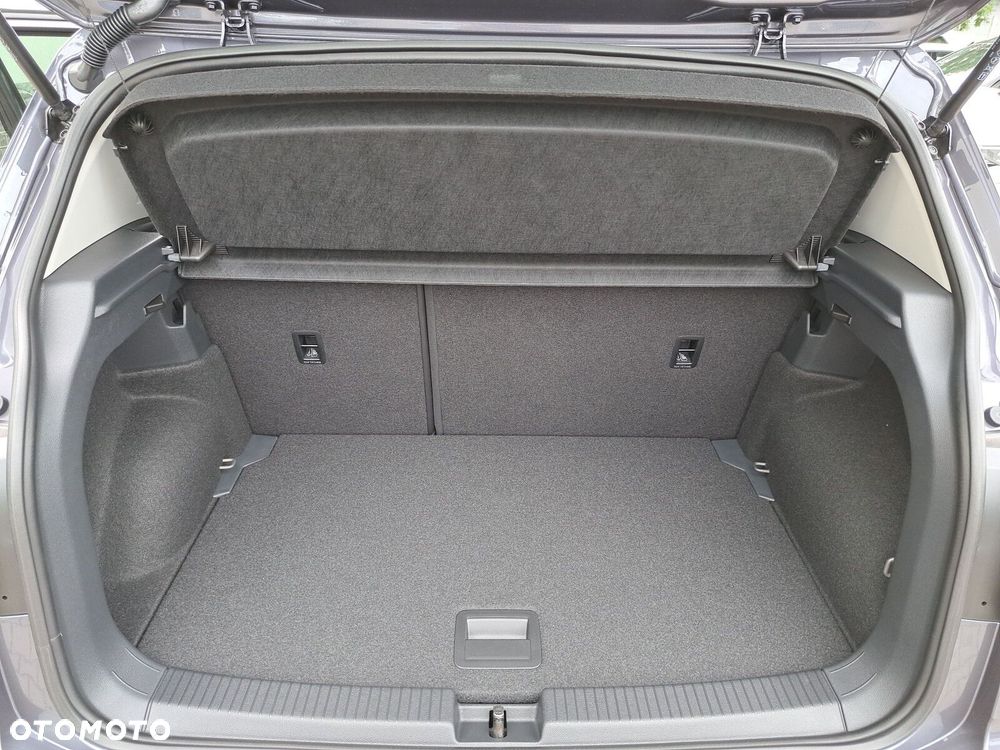 Volkswagen T-Cross - 18