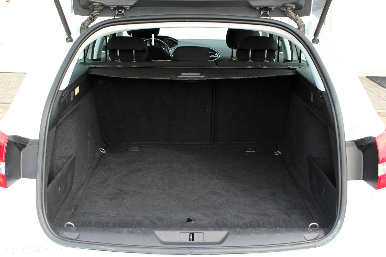 Peugeot 308 - 7