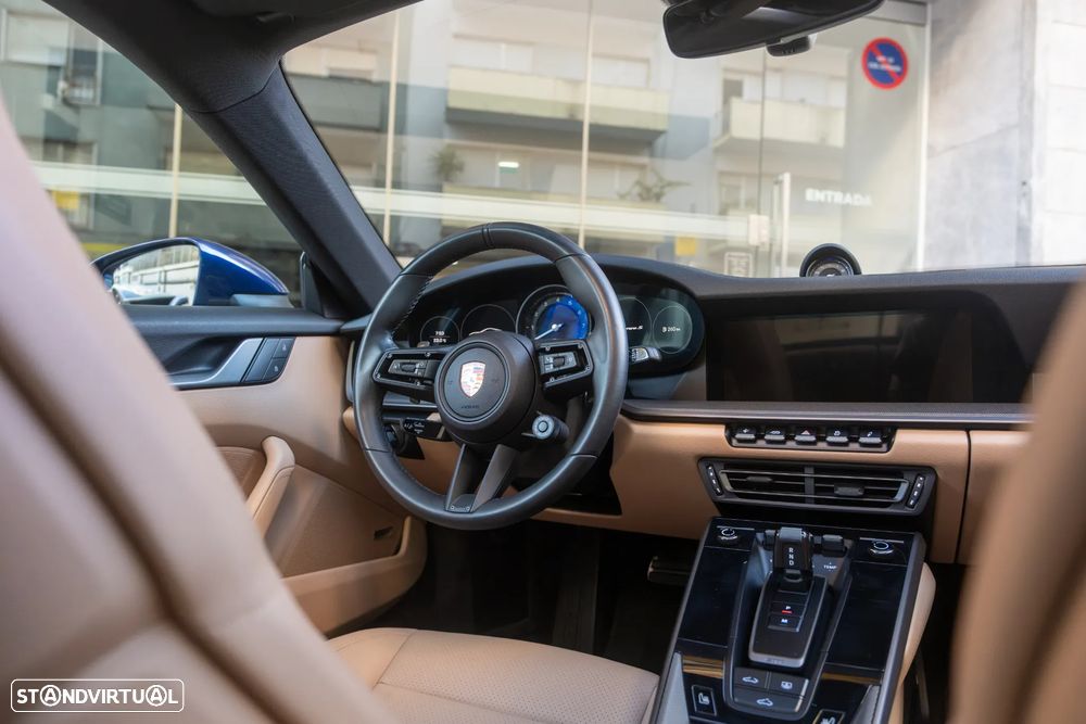 Porsche 911 Carrera S PDK — fotografia 15