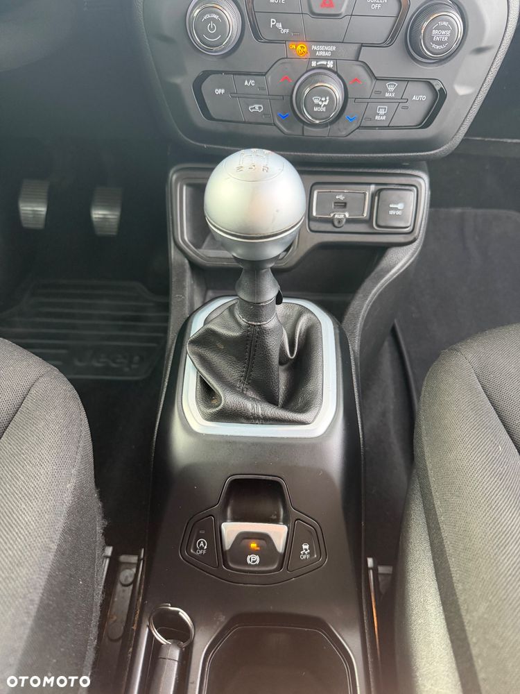 Jeep Renegade 1.6 E-TorQ Longitude Start&Stopp - 30