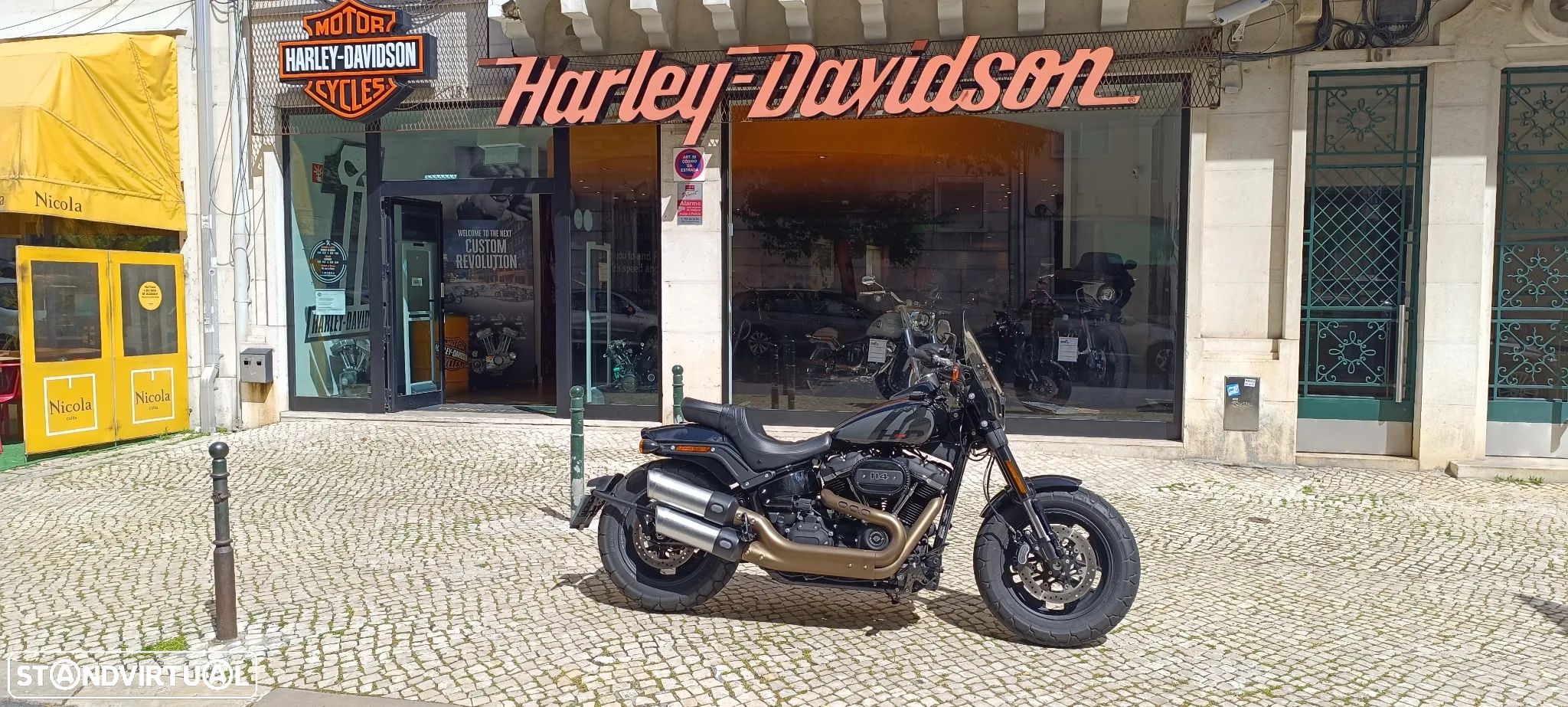 Harley-Davidson Softail FAT BOB 114 - 1
