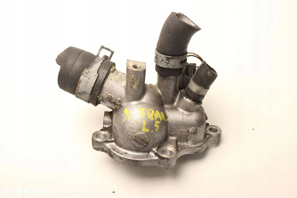 NISSAN X-TRAIL T30 2.5 TERMOSTAT OBUDOWA TERMOSTATU - 1