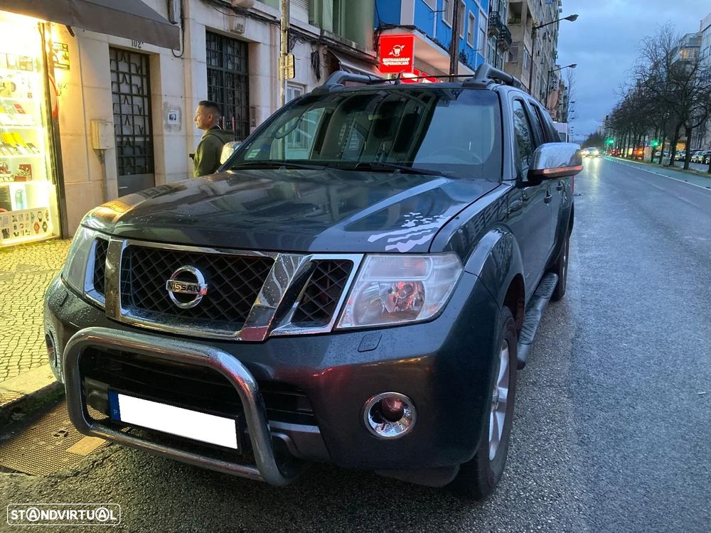 Nissan Navara 2.5 dCi CD LE Hi-Tech 4WD - 46