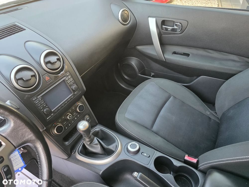 Nissan Qashqai 2.0 4x4 Tekna - 21