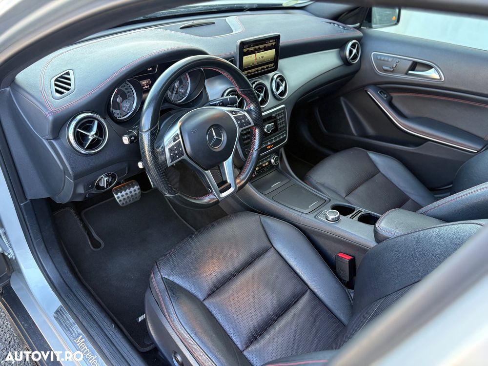 Mercedes-Benz GLA 220 CDI 4MATIC 7G-DCT AMG Line - 20