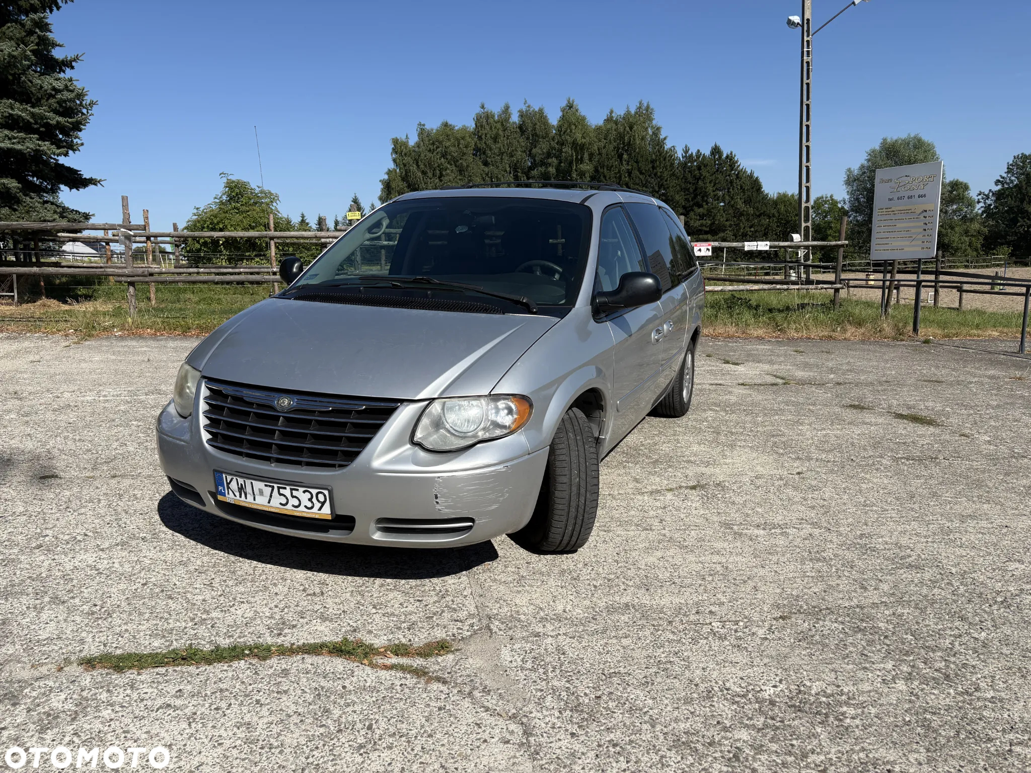 Chrysler Town & Country 3.3 - 2