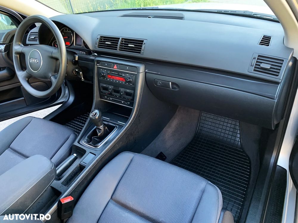 Audi A4 Limuzina - 22