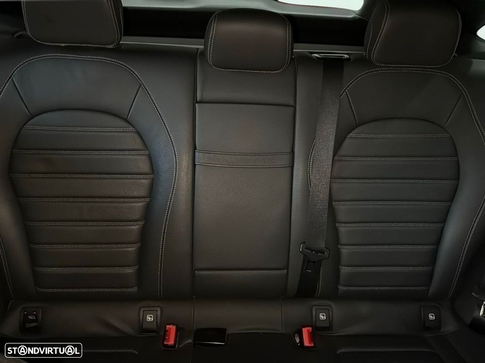 Mercedes-Benz EQC - 13