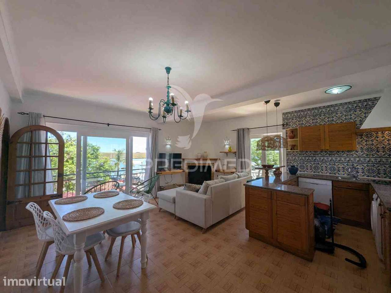 Excelente T2 em Santa Luzia, primeira linha, vista mar - Grande imagem: 3/39