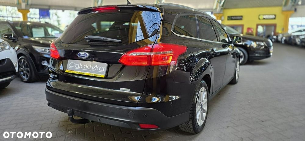 Ford Focus - 10