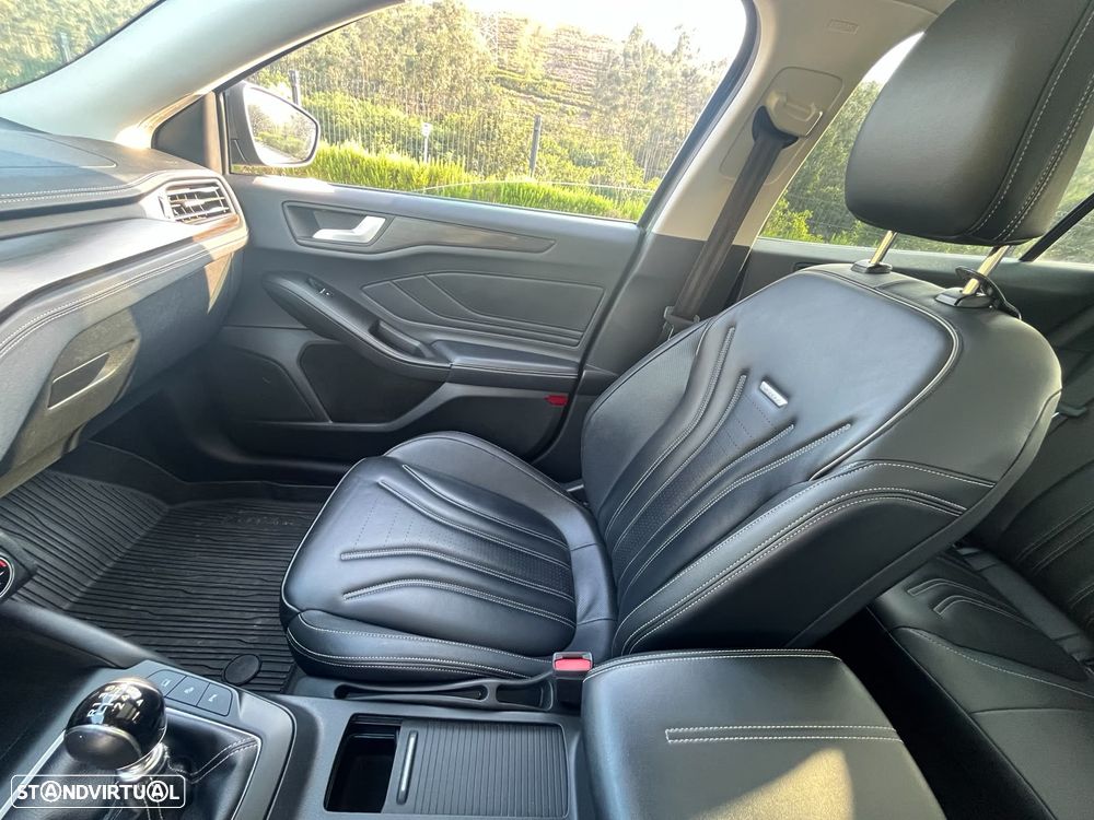 Ford Focus 1.5 EcoBoost Vignale - 5