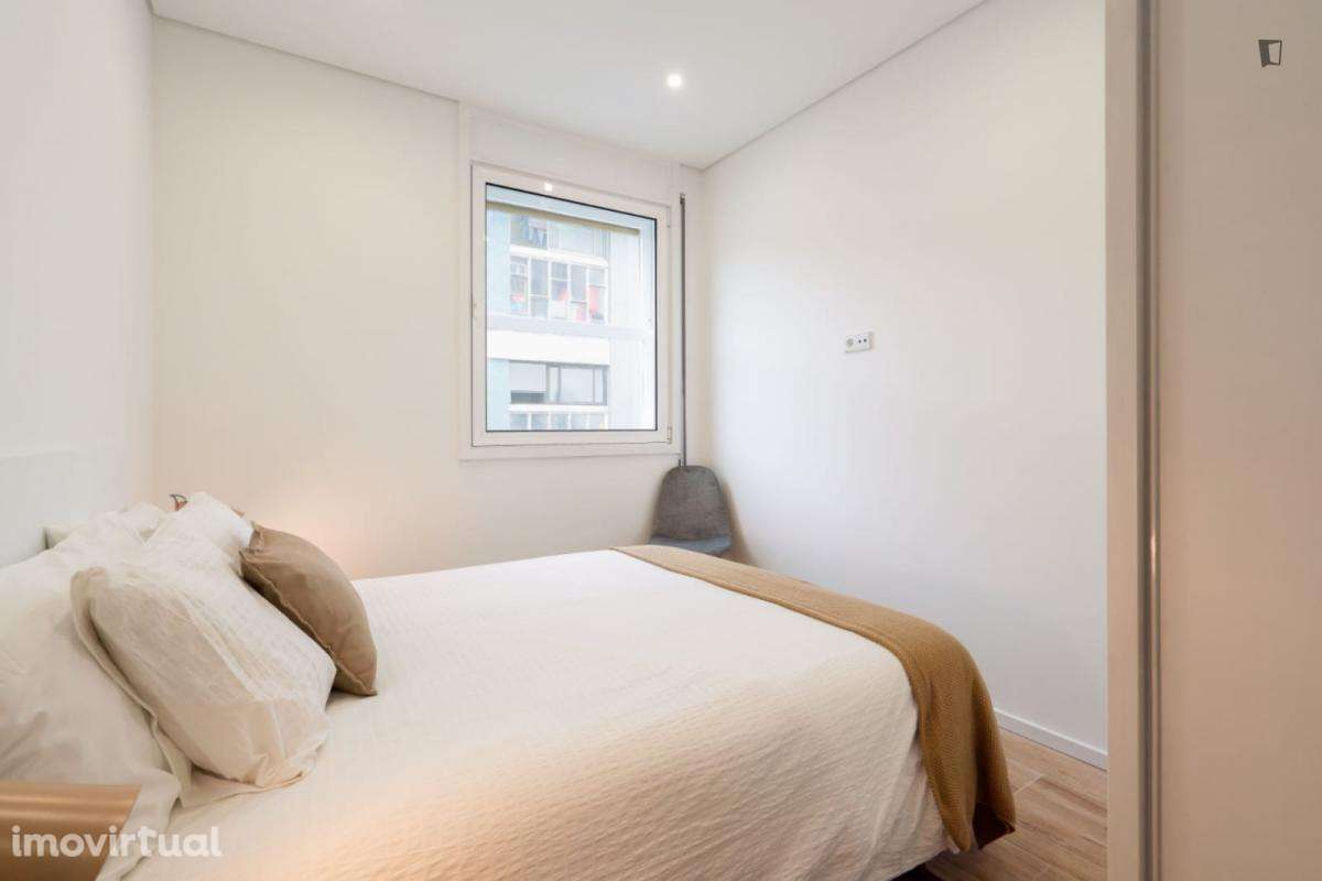 Apartamento com 2 quartos - localizado em Paranhos Porto - Grande imagem: 3/48