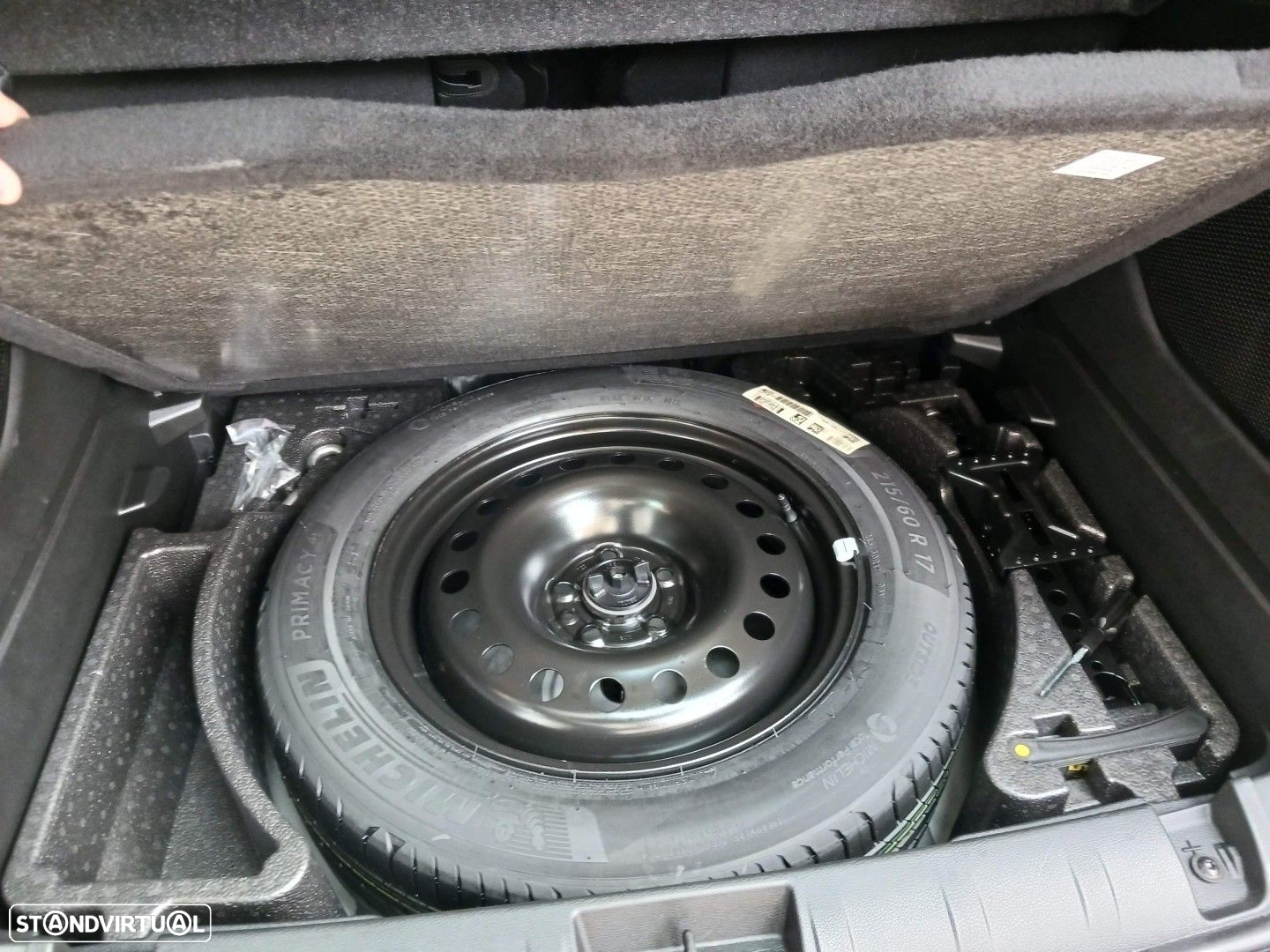 Jeep Renegade 1.6 MJD Limited - 33