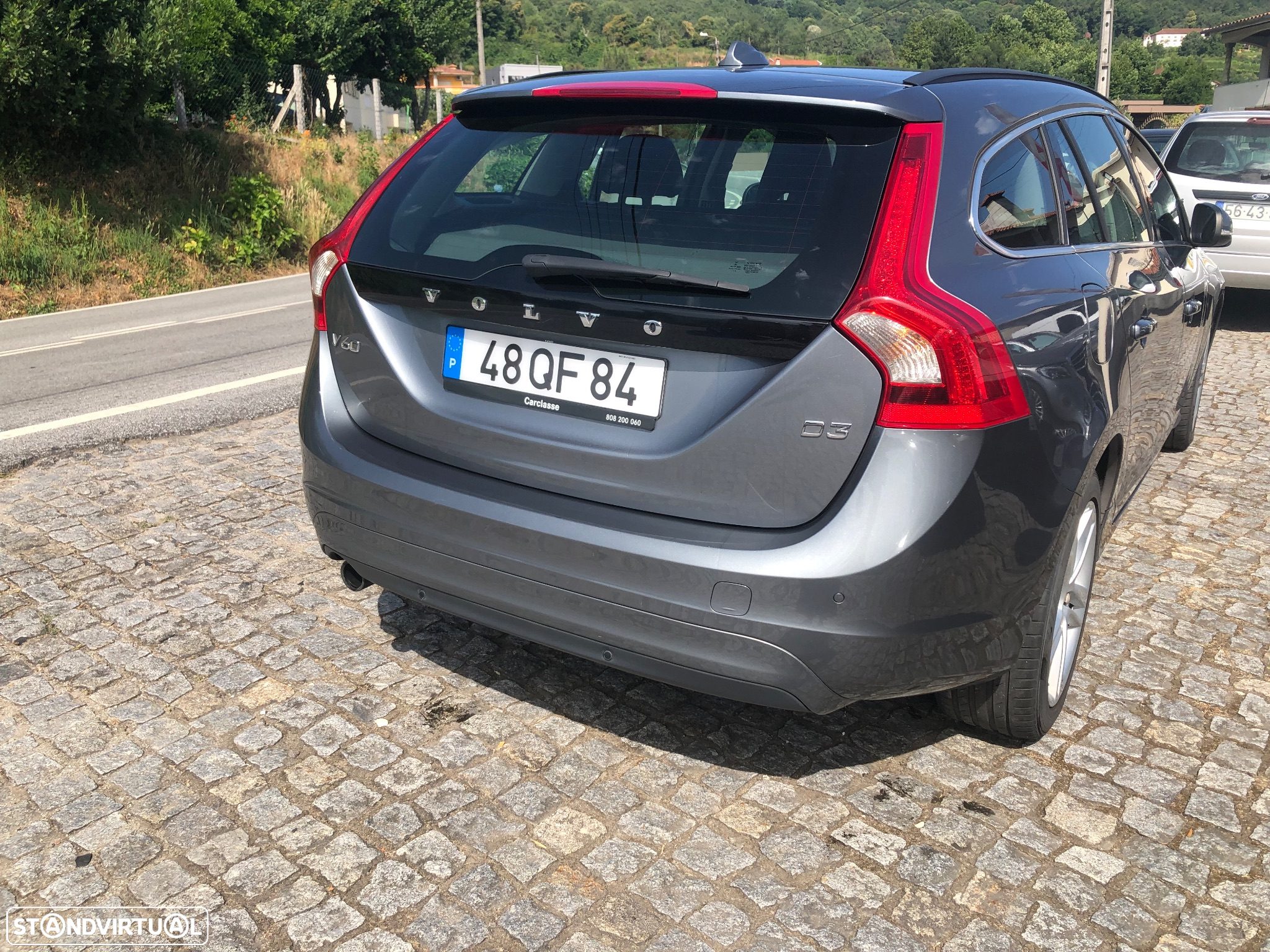 Volvo V60 2.0 D3 Kinetic - 13
