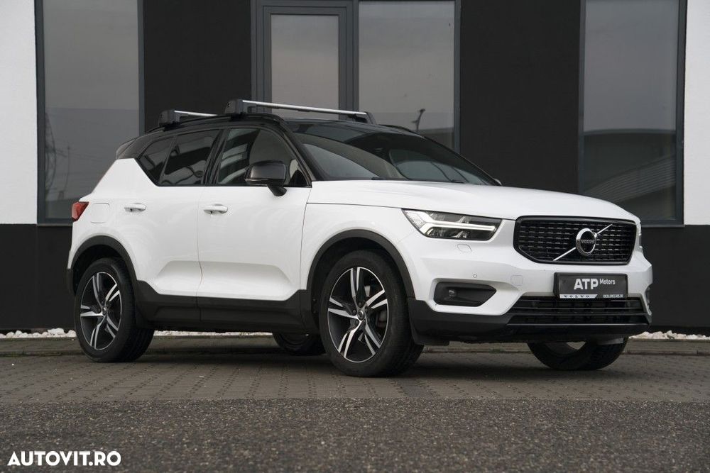 Volvo XC 40 D4 AWD R-Design - 3