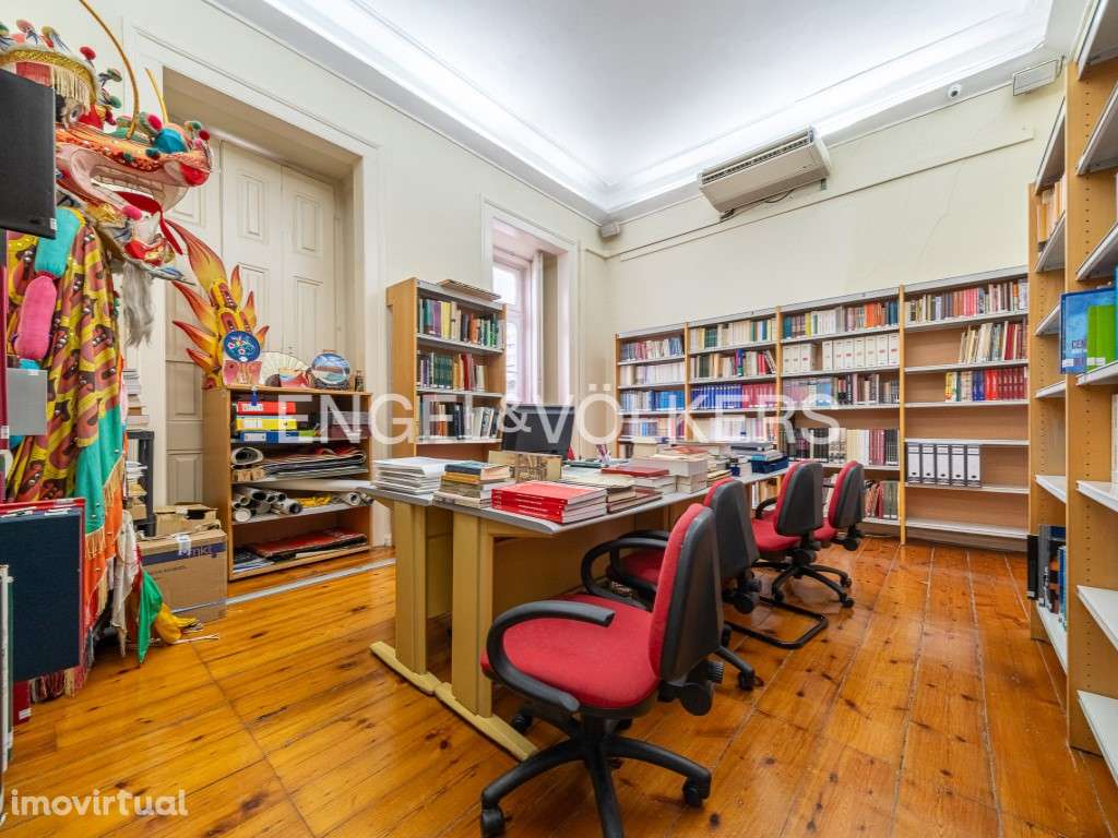 Amplo apartamento na Praça do Príncipe Real - Grande imagem: 3/36