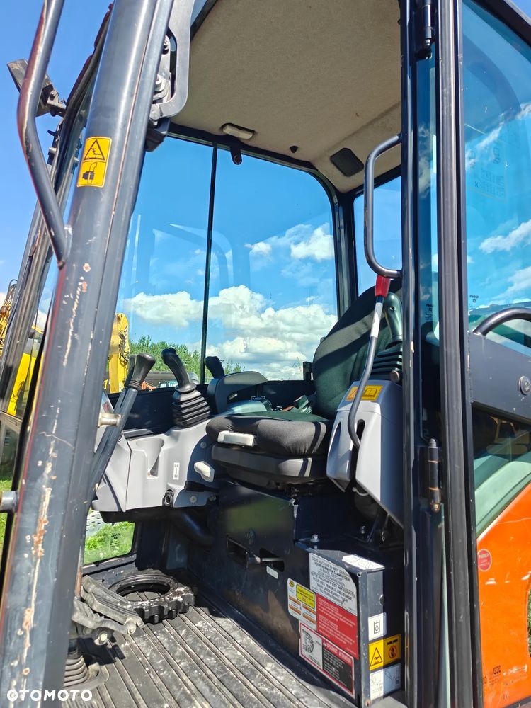 Kubota KX019-4 - 13