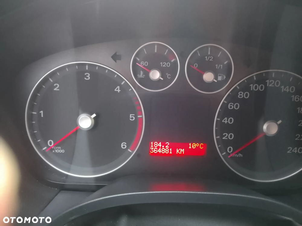 Ford C-MAX - 10