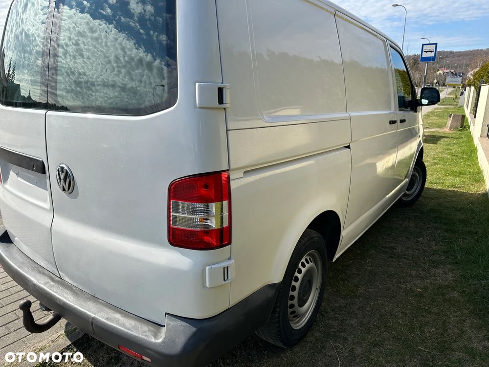Volkswagen Transporter T5 - 12