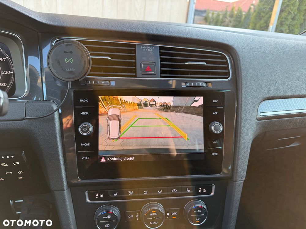 Volkswagen Golf Alltrack - 8