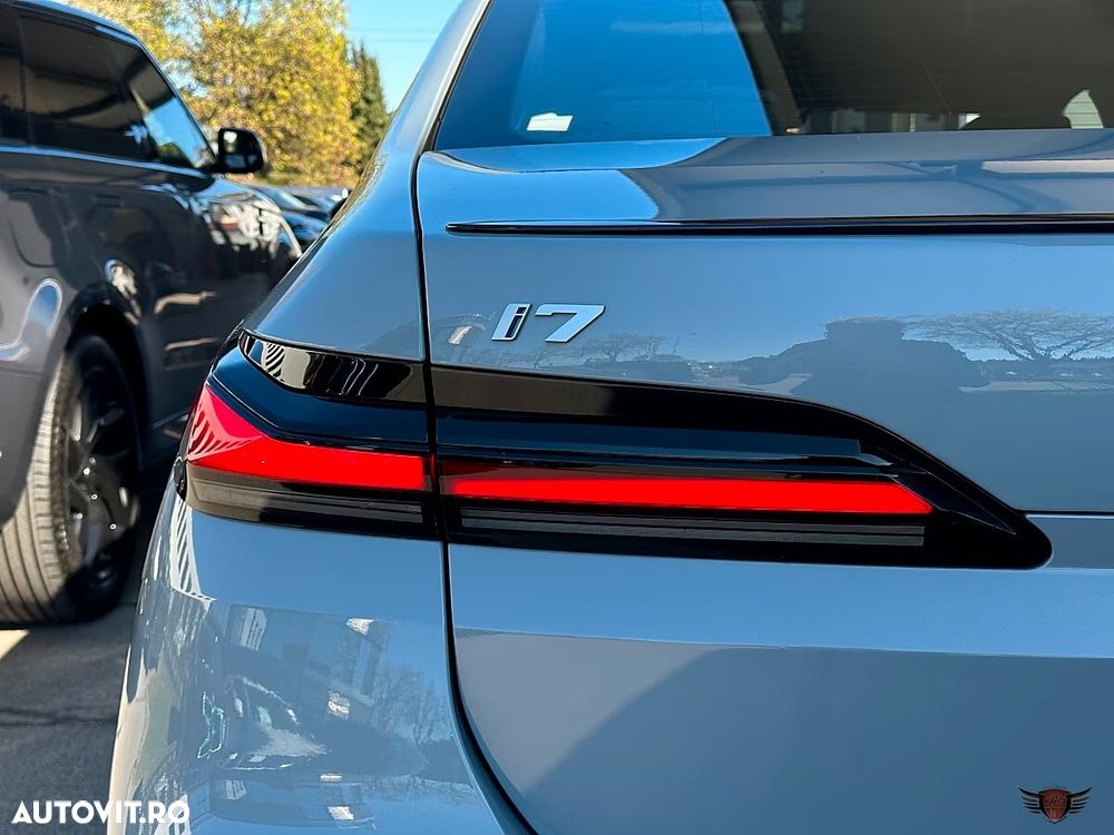 BMW i7 xDrive60 - 13