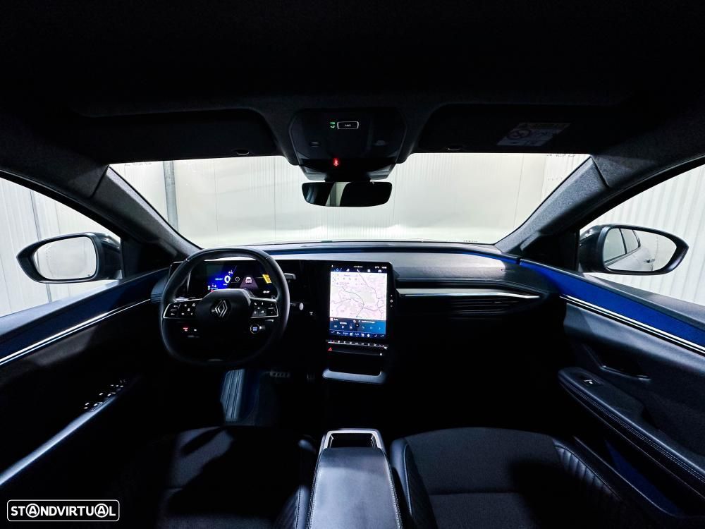 Renault Scénic E-Tech 87 kWh Evolution - 11