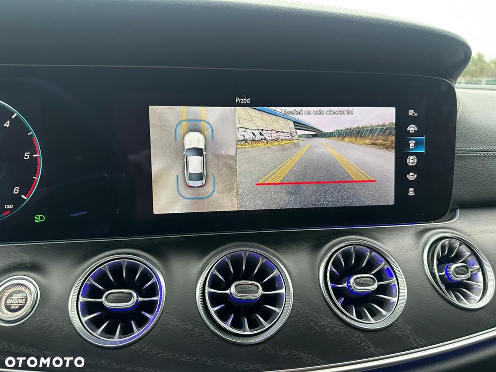 Mercedes-Benz CLS - 25