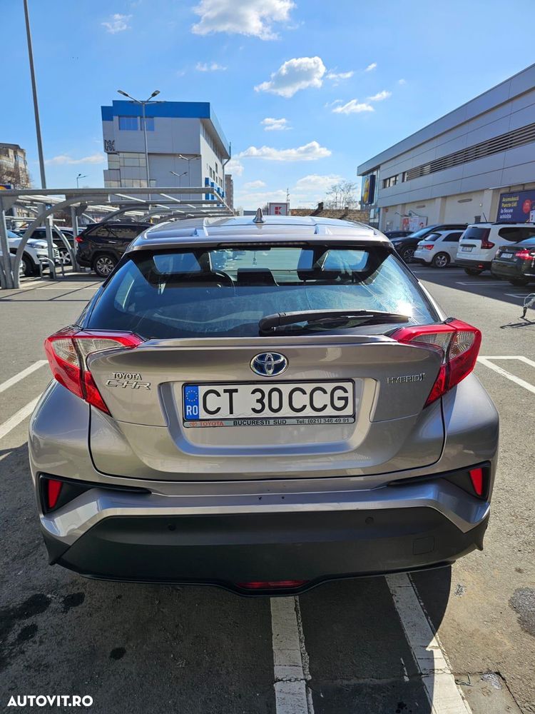 Toyota C-HR - 12