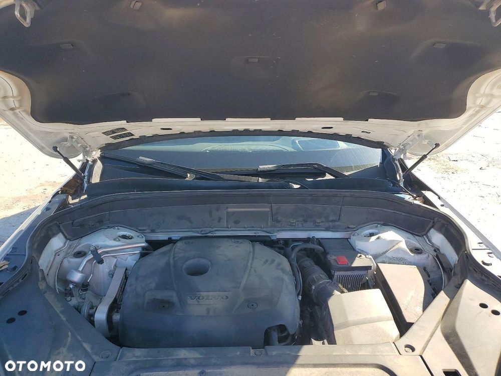 Volvo XC 90 T6 AWD Geartronic Kinetic - 13