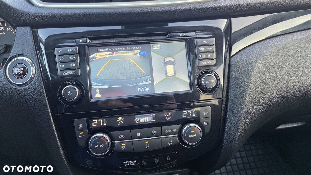 Nissan Qashqai 1.6 DIG-T Tekna - 27