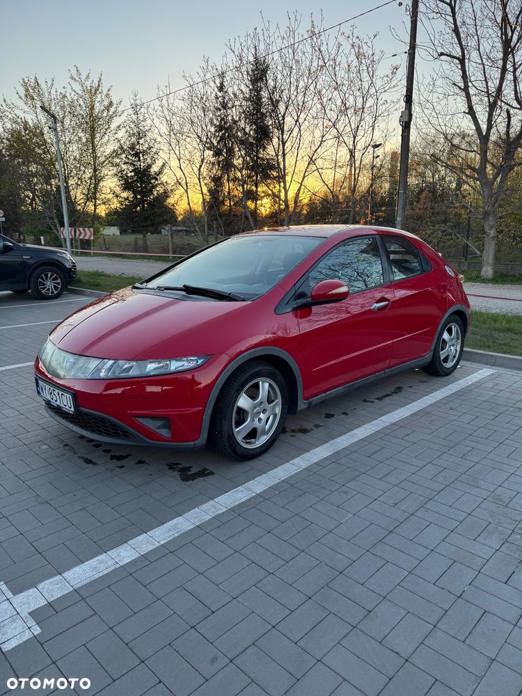 Honda Civic 1.8 Comfort - 1